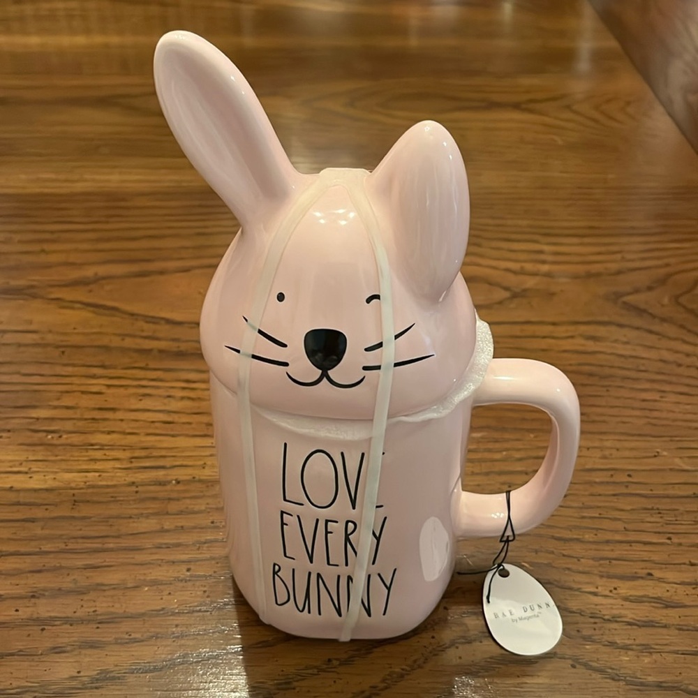 Rae Dunn LOVE EVERY BUNNY mug, NWT‎